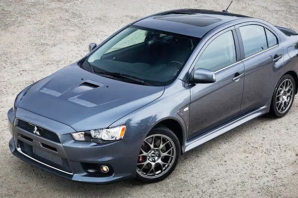 silver Mitsubishi Lancer Evolution