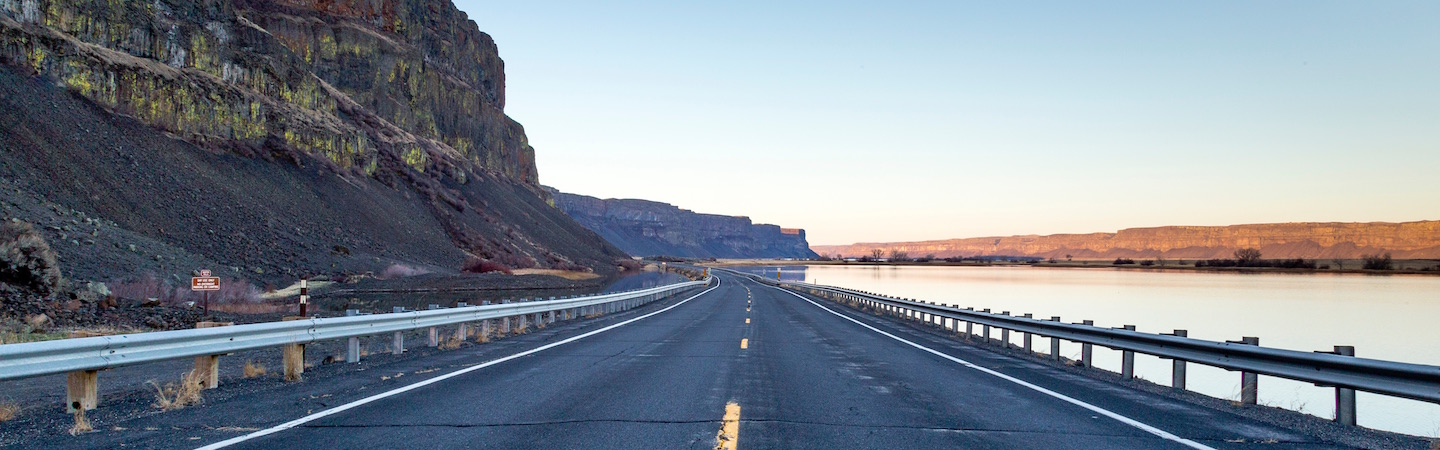 Source, Hogarth de la Plante