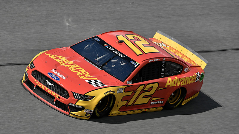 Ryan Blaney's #12 Advance Auto Parts car on track at Bristol