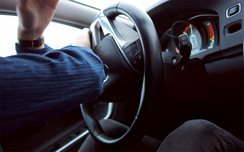 turning steering wheel sharply