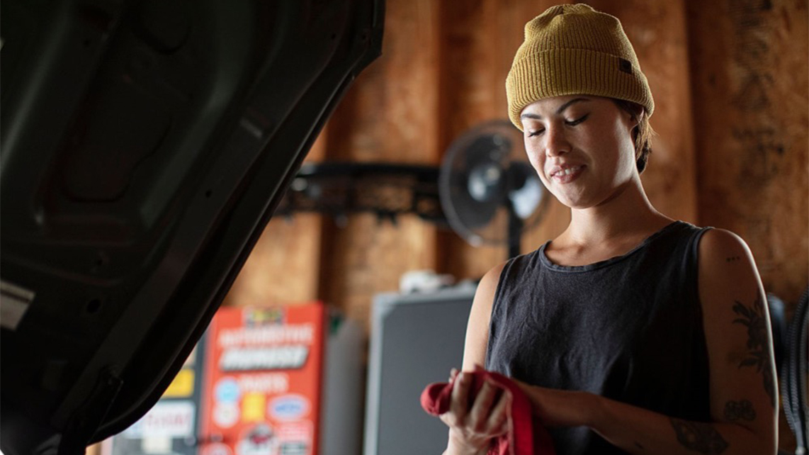 Mechanic Cleaning Hands with Shop Towel
