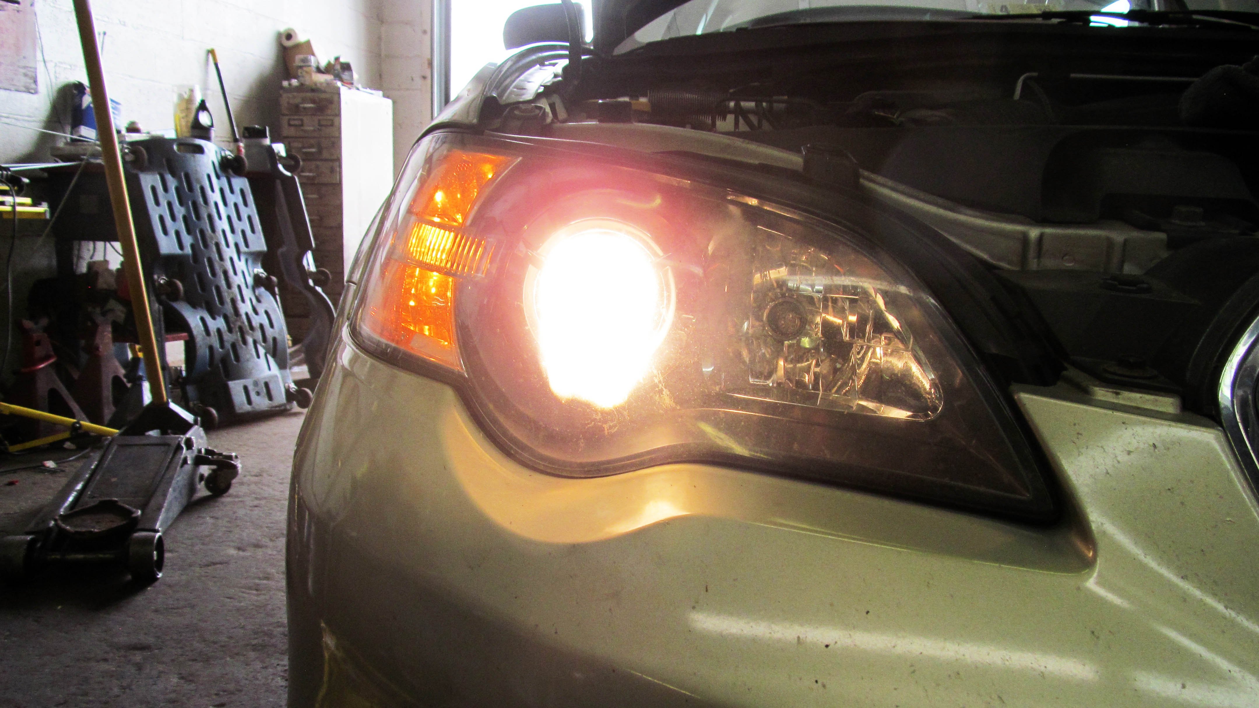 Headlight_Replace_Step_6