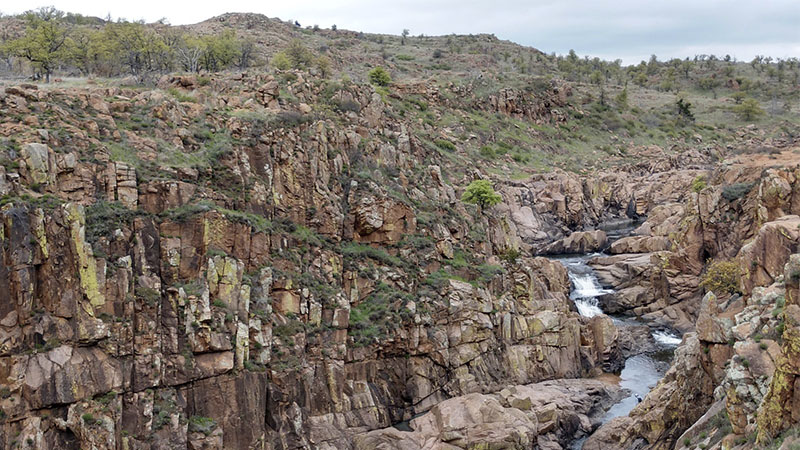landscape shot with rocks and water