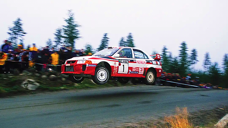 racing mitsubishi lancer evolution