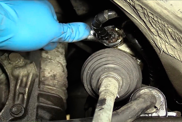 Remove-power-steering-hose