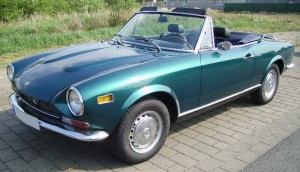 Fiat 124 Spider photo