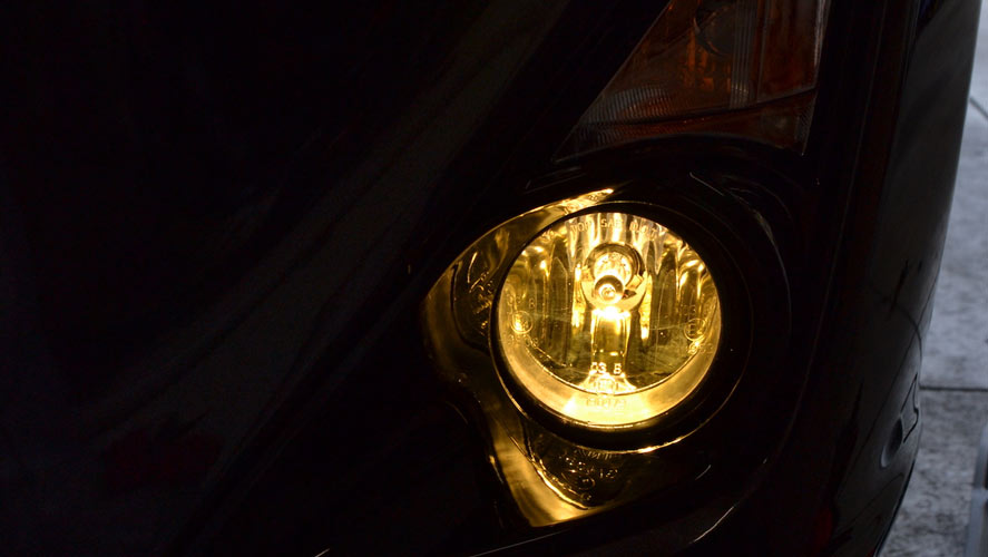 fog light at night