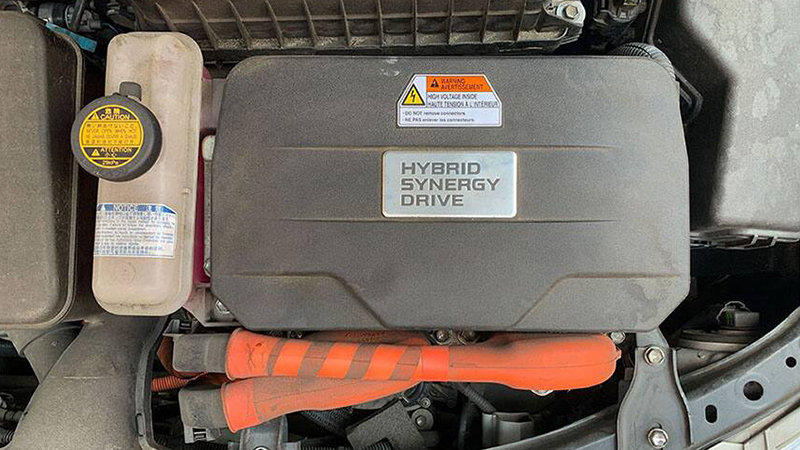 orange hybrid cables