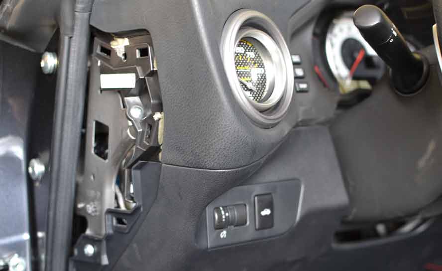 Removing the interior panel