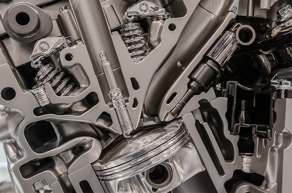 cutaway view of a combustion chamber