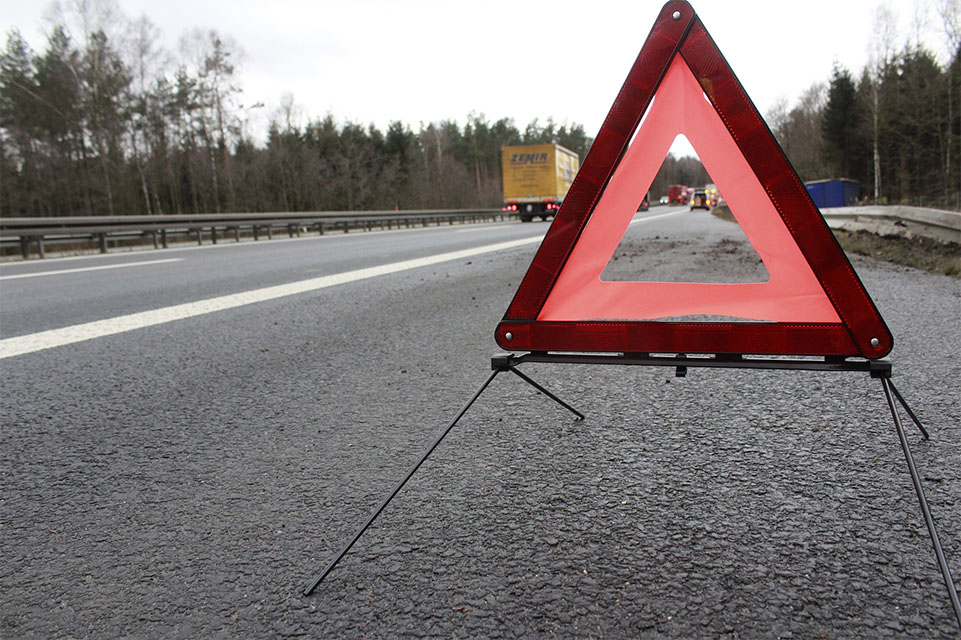 emergency reflective triangle
