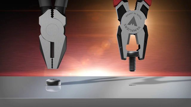 VamPLIERSÃ‚Â® 8\ Pro Lineman's Screw Extraction Pliers Demo 